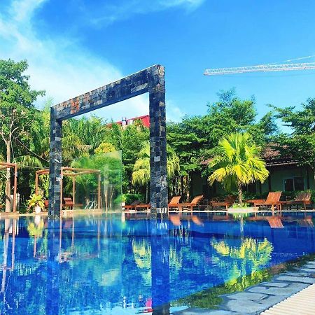 Twin Palms Resort Sihanoukville Ngoại thất bức ảnh