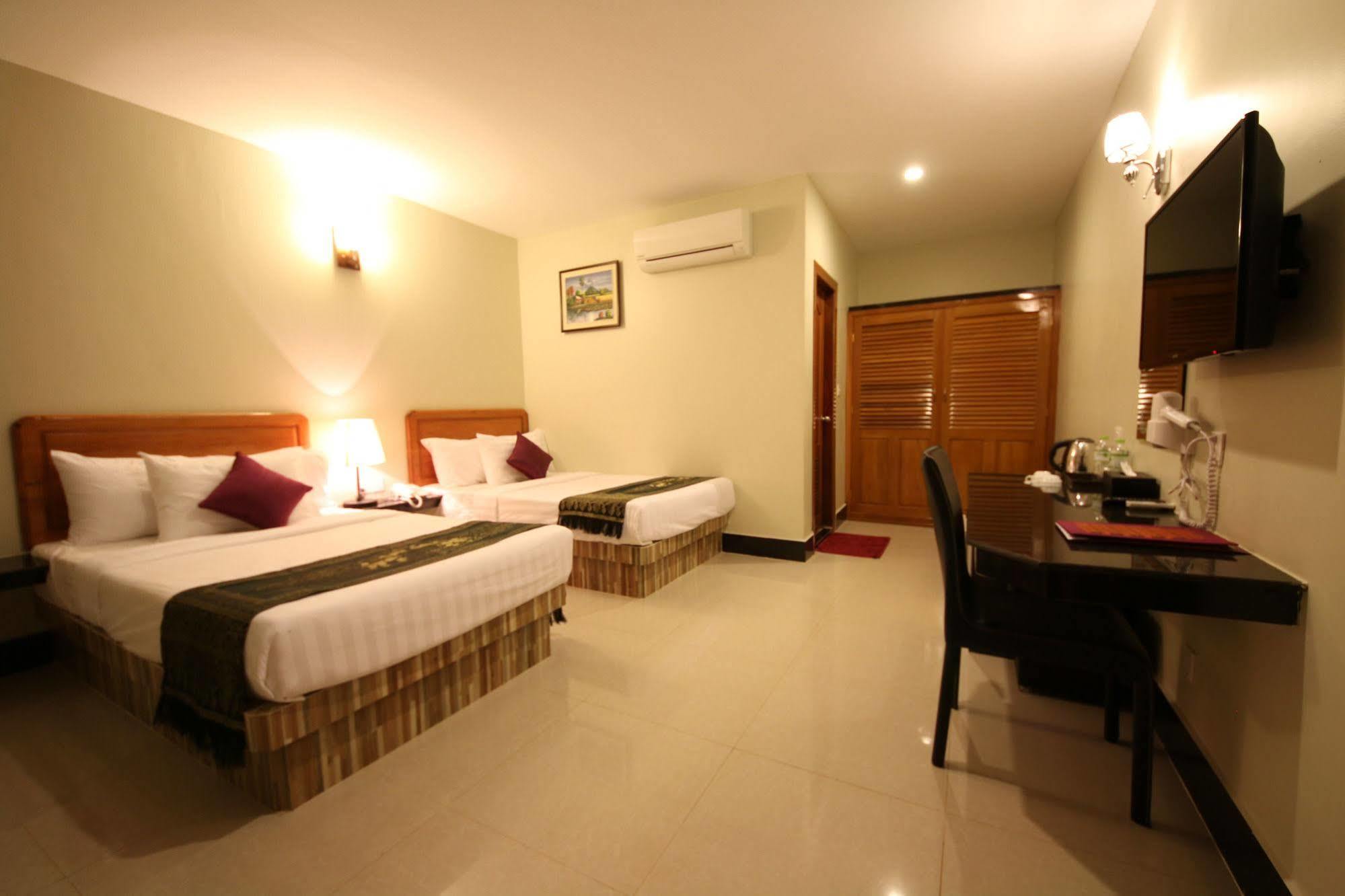 Twin Palms Resort Sihanoukville Ngoại thất bức ảnh