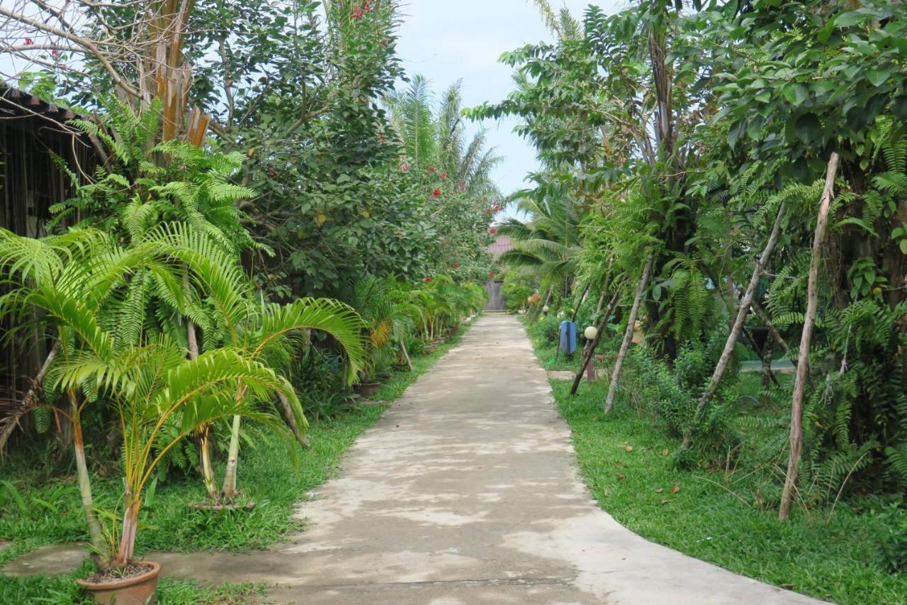 Twin Palms Resort Sihanoukville Ngoại thất bức ảnh