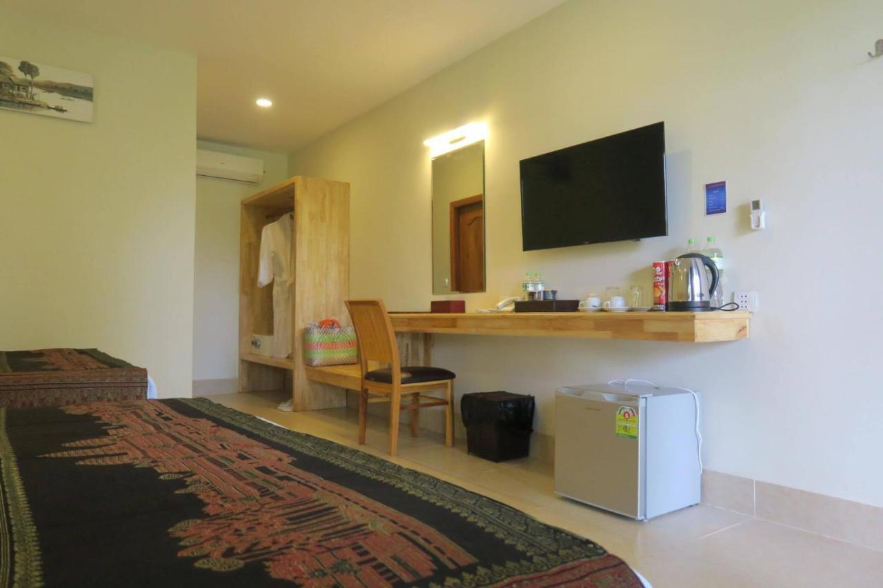 Twin Palms Resort Sihanoukville Ngoại thất bức ảnh