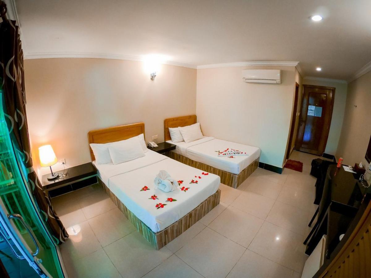 Twin Palms Resort Sihanoukville Ngoại thất bức ảnh